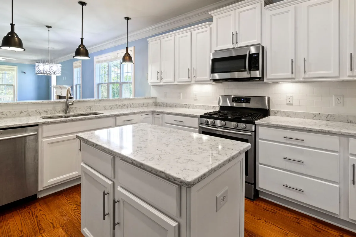 Filth & Squalor Cleanup in Moss Point, MS